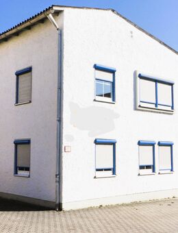 Großes, saniertes Wohnhaus mit Gewerbehalle in Eggenfelden zu verkaufen - Eggenfelden