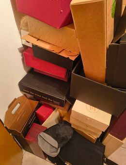 Weinflaschen, Geschenkkarton oder Holzkiste - Bibertal