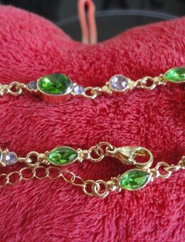 Armband mit grünen und hell lila Steinen 25cm lang kann gekürzt werden 9,95g Modeschmuck - Witzenhausen