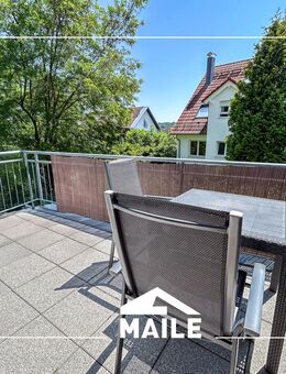 Helle 3-Zimmer-Wohnung mit Balkon und Tiefgaragenstellplatz in ruhiger Lage von Stuttgart-Lederberg - Stuttgart