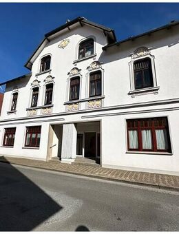 Vermietetes Mehrfamilienhaus mit Bürofläche in Cuxhaven-Altenbruch - Cuxhaven
