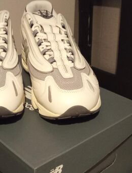 New Balance M1000MEW Sneaker - Berlin