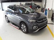 VW T-Cross, 1.0 TSI Life, Jahr 2023 - Kiel