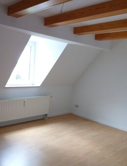 3-Raum-Dachgeschoß-Maisonette-Wohnung - Reichenbach (Vogtland)
