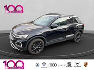 VW T-Roc, 1.5 TSI Style El Panodach digitales El, Jahr 2024 - Köln