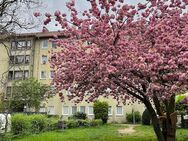 Renovierte 2-Zimmer-Wohnung im Dachgeschoss! - Bielefeld