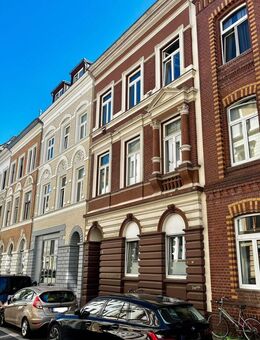 Wunderschöner Altbau aus 1893 mit 4 großen hellen WE und ruhigem grünen Innenhof im Szene-Viertel Alt-Ehrenfeld - Köln