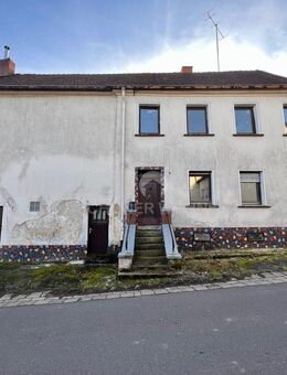 Losheim: sanierungsbedürftiges Bauernhaus in zentraler Lage - Losheim (See)