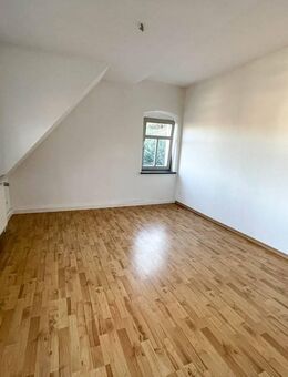 Schicke 3-Raum-Wohnung am Markt in Schwarzenberg! - Schwarzenberg (Erzgebirge)