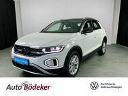 VW T-Roc, 1.5 TSI Style b 2 4 29, Jahr 2024 - Butzbach (Friedrich-Ludwig-Weidig-Stadt)