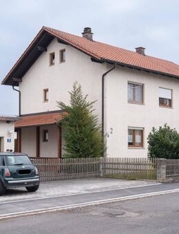 Geräumiges Zweifamilienhaus mit großem Garten in zentraler Lage von Dingolfing - Dingolfing