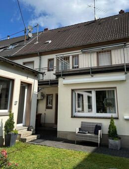 Großzügige Mietwohnung, 90 m² in zentraler Lage, provisionsfrei! - Windeck