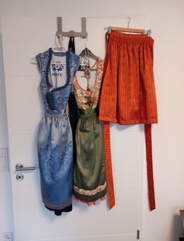 2 Dirndl Gr. 36 / Festtagsdirndl von Moserdirndl und Gwandlalm - Unterhaching