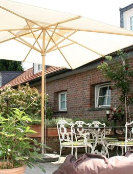 Meerbusch-Büderich: Remise in historischem Vierkanthof - Meerbusch