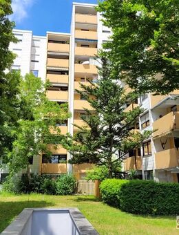 * HANDWERKER aufgepasst * ruhig-zentral * 3 Zi-Whg. BALKON + TG-STELLPLATZ in gepflegter Wohnanlage - Nürnberg