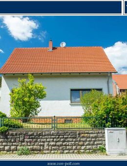 Attraktives Wohnhaus mit vielseitig nutzbaren Nebengebäuden - ruhig und naturnah - Erfurt