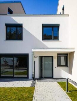 "Haus im Haus" mit eigenem Eingang! - Schorndorf (Baden-Württemberg)