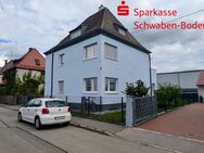 Kapitalanlage und Eigenheim: 3-Familienhaus mit freier Erdgeschosswohnung! - Augsburg