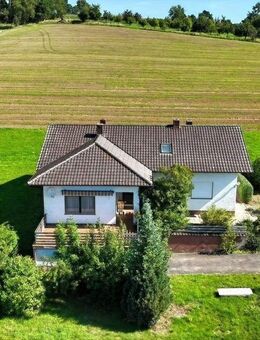Renovierungsbedürftiges EFH im Bungalowstil mit großem Grundstück - Schorndorf (Bayern)