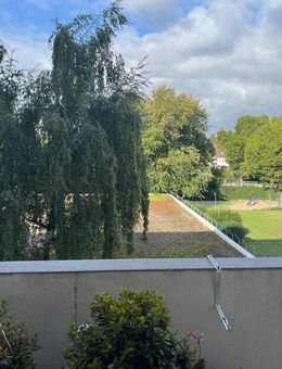 Große, helle Wohnung mit Terrasse, Aufzug und Tiefgarage - Dietzenbach