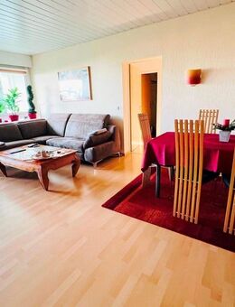 Karben-Okarben: Gut geschnittene 3-Zimmer-Wohnung mit Balkon und Stellplatz! - Karben