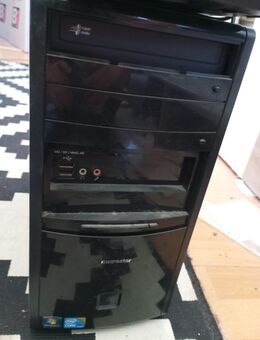 PC Gaming PC Alter PC Mit Gratis Tastatur. - Bielefeld Schildesche