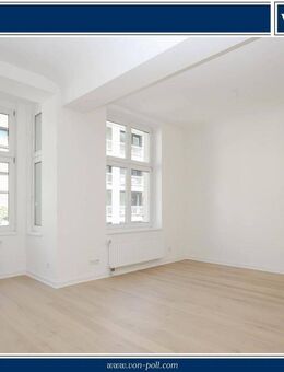 Lichtdurchflutete, modernisierte Altbauwohnung mit Balkon und Altbauflair - Düsseldorf