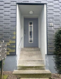 Zwei gepflegte Eigentumswohnungen mit Balkon – ideale Kapitalanlage mit solider Vermietung - Remscheid