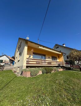 Charmantes Einfamilienhaus mit großem Garten und viel Platz für die ganze Familie! - Schliengen