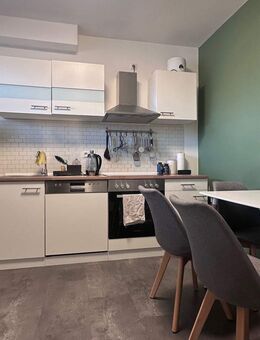 Sanierte 1 Zimmer Wohnung - Nürnberg Steinbühl - Nürnberg