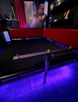 Bett aus Metall - Köln