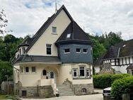 stilvoll und energetisch saniert...historische Villa im Herzen von Berlebeck - Detmold