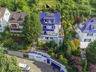 Exklusives Mehrfamilienhaus in traumhafter Aussichtslage in Hedelfingen mit einem Bauerwartungsland-Grundstück - Stuttgart