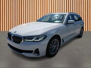 BMW 530, 0.1 i Luxury Line UPE 870, Jahr 2023 - Dresden