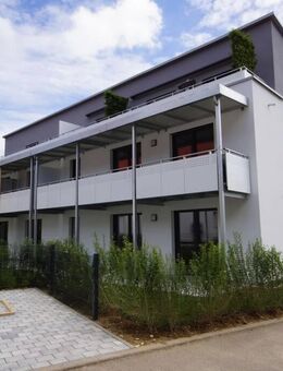 Schöne 3,5-Zimmerwohnung mit Terrasse, Gartenanteil und Stellplatz - Oberkochen