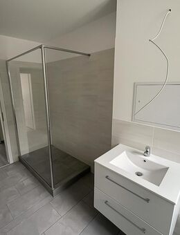 Seien Sie die Ersten! Kernsanierte, moderne Wohnung in erholsamer grünen Lage - Johanngeorgenstadt