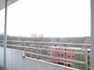 Freie 2-Zi.-Eigentumswohnung 55 m² in Glinde: Südwest-Balkon - PKW-Stellplatz im Hof - Glinde