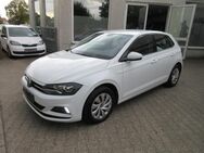 VW Polo, 1.0 TSI Comfortline BLUET, Jahr 2020 - Bergkamen