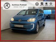 VW up, 1.0 e-up move up, Jahr 2020 - Oelsnitz (Erzgebirge)