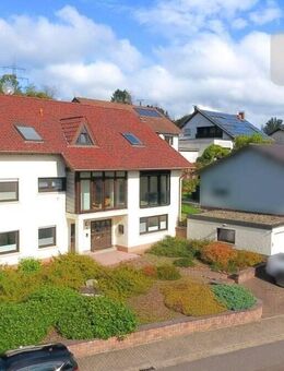 ++ TOP Angebot ++ Zweifamilienhaus mit ELW in Uchtelfangen - Illingen (Saarland)