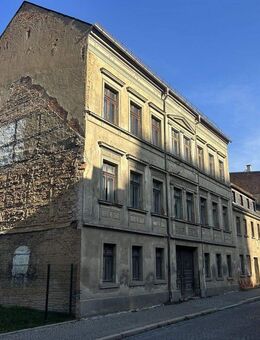 Sanierungsobjekt mit großem Potenzial in attraktiver Lage von Greiz - Greiz