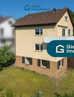 Freistehendes Ein-/Zweifamilienhaus mit schönem Garten - Stuttgart