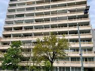 Offenbach/Main, Nähe City, vermietete 1 Zimmer-Eigentums-Wohnung in gepflegtem Hochhaus mit Balkon. - Offenbach (Main)