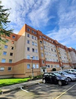 Bastlerwohnung in Kamenz mit Balkon - Sie renovieren und zahlen zwei Monate keine Kaltmiete - Kamenz