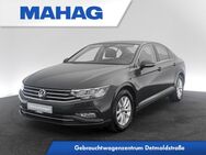 VW Passat, 2.0 TDI Business, Jahr 2021 - München