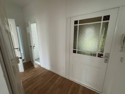 frisch renovierte Wohnung in ruhiger Lage