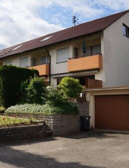Reihenendhaus mit sonnigem Garten und Garage in Markgröningen - Markgröningen