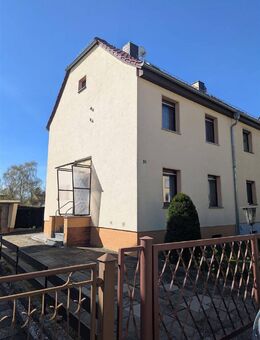 Kleine, feine Doppelhaushälfte in schöner Lage in Werdau! - Werdau