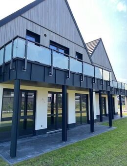 Nachhaltig exklusiv: Wohnen mit kostenlosem Solarstrom. Ihr Zuhause mit Wow-Effekt auf ca.75 qm! - Nordholz