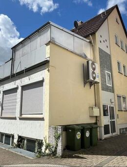 Mehrfamilienhaus mit Gewerbeeinheit im Zentrum von Stuttgart-Möhringen - Stuttgart
